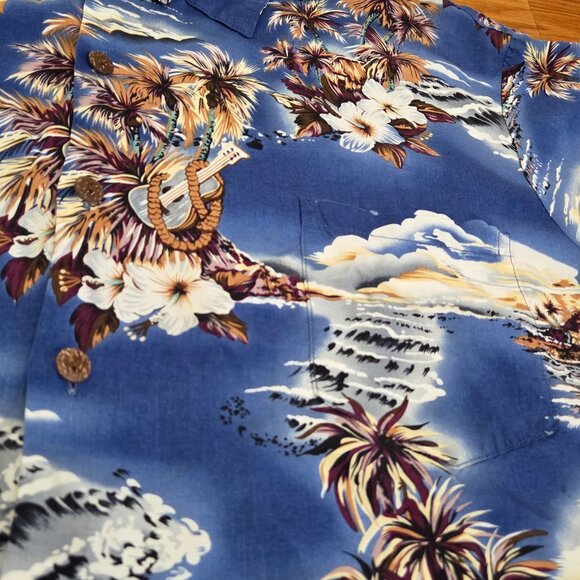 Hilo Hattie Hawaiian Shirt Mens 2XL Blue Rayon Hawaii Volcano Island Button Up - Picture 5 of 12